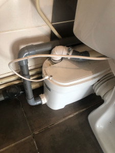 Photo de galerie - Débouchage WC et sanibroyeur 