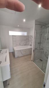 Photo de galerie - Création salle de bain parental 
