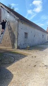 Photo de galerie - Traitement et Nettoyage des façades réparation fissure