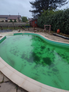 Photo de galerie - Entretien piscine