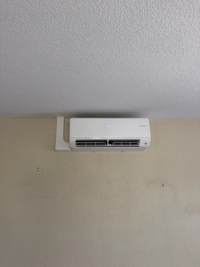 Photo de galerie - Pose et raccordement split 3.5kw
