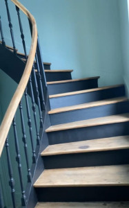 Photo de galerie - Rénovation d'un Vieil escalier en bois