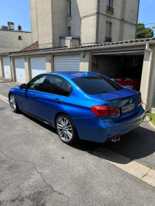 Photo de galerie - Lavage extérieur d’une BMW série 3 F30. 