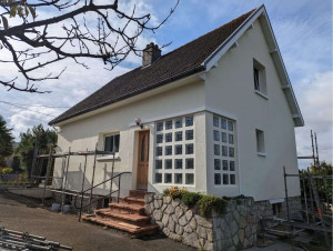 Photo de galerie - Réalisation d’une maison en peinture extérieure réparation, plus peinture