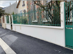 Photo de galerie - Rénovation en peinture grille de portail et mur 