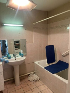 Photo de galerie - Salle de bain avant