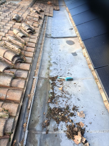 Photo de galerie - Réparation de chez nous des fuites avec bande d'étanchéité chauffée au chalumeau mastic spécial zinc problème résolu 