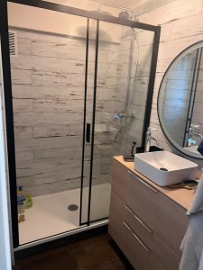 Photo de galerie - Pose element salle de bain 