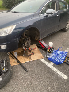 Photo de galerie - Remplacement 2 soufflet de cardant plus rétroviseur gauche 