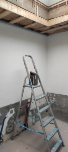 Photo de galerie - Rénovation murs et plafonds en cours