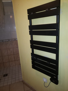 Photo de galerie - Radiateur sèche serviette pose de tout radiateur