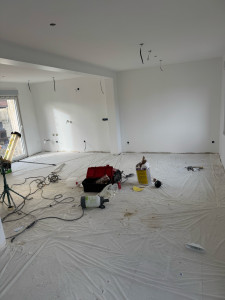 Photo de galerie - Peinture enduis heures et Plakist