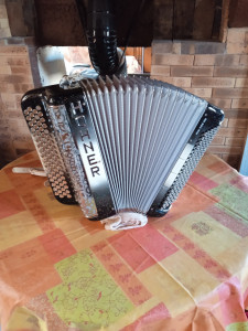 Photo de galerie - Bricolage et multi services
