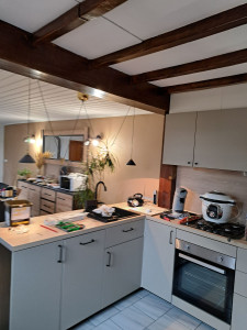 Photo de galerie - Instalation cuisine 
