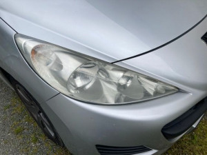 Photo de galerie - Rénovation Phares jaunis par le temps 