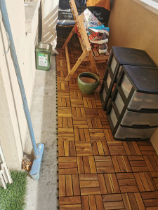 Photo de galerie - Réalisation d'un balcon avec des dalles en bois. 