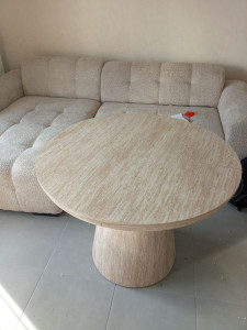 Photo de galerie - Table ronde allongé 