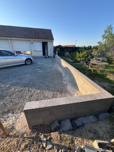 Photo de galerie - Réalisation d’un muret 