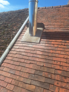 Photo de galerie - Pose di conduit poujoulat terminé ainsi que le demoussage 