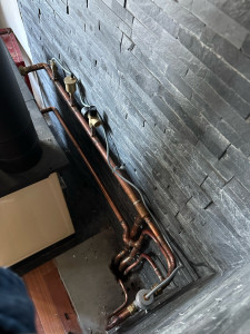 Photo de galerie - Branchement Cuisinière à bois Bouilleur sur réseau de chauffage en cuivre 