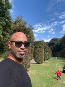 Photo de galerie - Sérieux ponctuel 