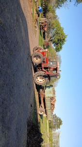 Photo de galerie - Peux effectuer du transport avec remorque et porte engin 