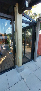 Photo de galerie - Changement d une poutre de soutien  de la charpente.