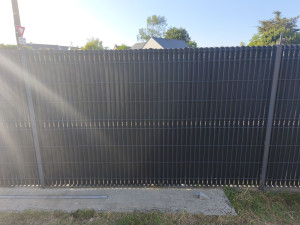 Photo de galerie - Panneau de lames en V