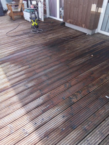 Photo de galerie - Nettoyage de terasse 