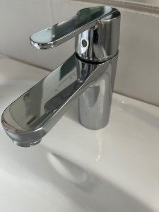 Photo de galerie - Polishing of faucets