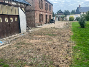 Photo de galerie - Voici le terrain avant d’être terrassé 