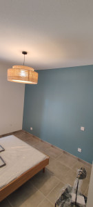 Photo de galerie - Mise en teinte d'une tête de lit 