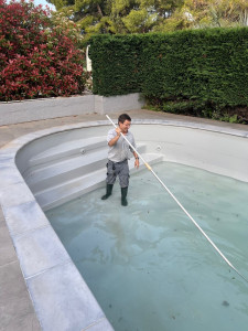 Photo de galerie - Entretien piscine