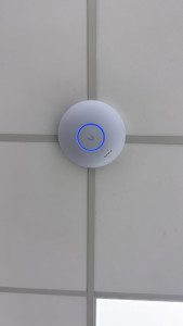 Photo de galerie - Connectique informatique