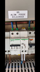 Photo de galerie - Remplacement disjoncteur différentiel 