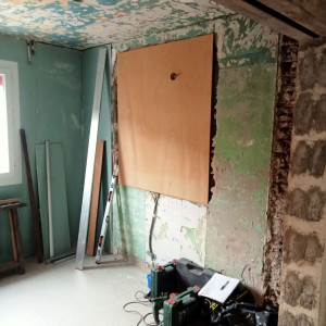 Photo de galerie - Photo Avant carrelage et placoplâtre 