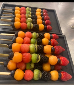 Photo de galerie - Brochettes de fruits 