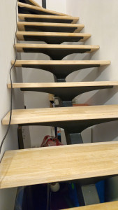 Photo de galerie - Escalier en chêne nettoyé 