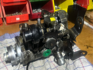 Photo de galerie - Réfection pompe injection Lucas sur DW8