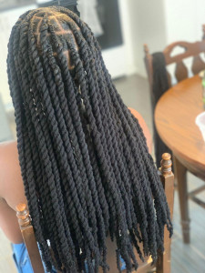 Photo de galerie - Locks,  coiffures afros à domicile …