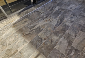 Photo de galerie - Rénovation carrelage terrasse 