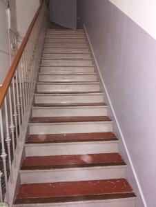 Photo de galerie - Entretien cage d'escalier 