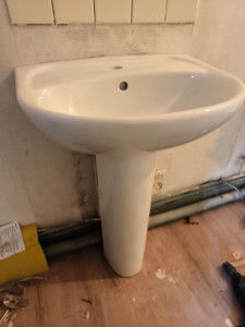 Photo de galerie - Installation de lavabo