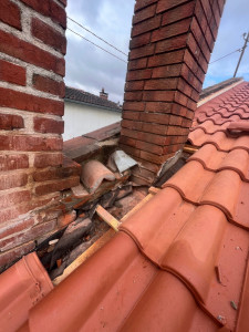 Photo de galerie - Abergement de cheminée (AVANT)