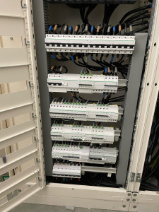 Photo de galerie - Pose et câblage d’une armoire electrique 