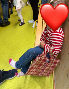 Photo de galerie - Récupération de la petite après l’école ;)