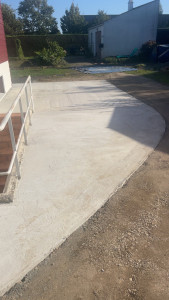 Photo de galerie - Terrasse réalisée si vous avec des projets en maçonnerie couverture carrelage je suis à votre disposition directement par AlloVoisins ou par téléphone 0656881121