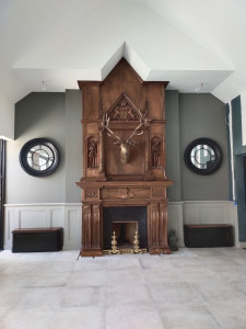 Photo de galerie -  habillage sur mesure d'une cheminée 