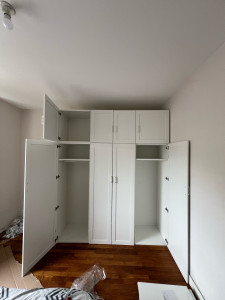 Photo de galerie - Montage armoire IKEA