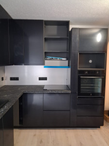 Photo de galerie - Montage de cuisine